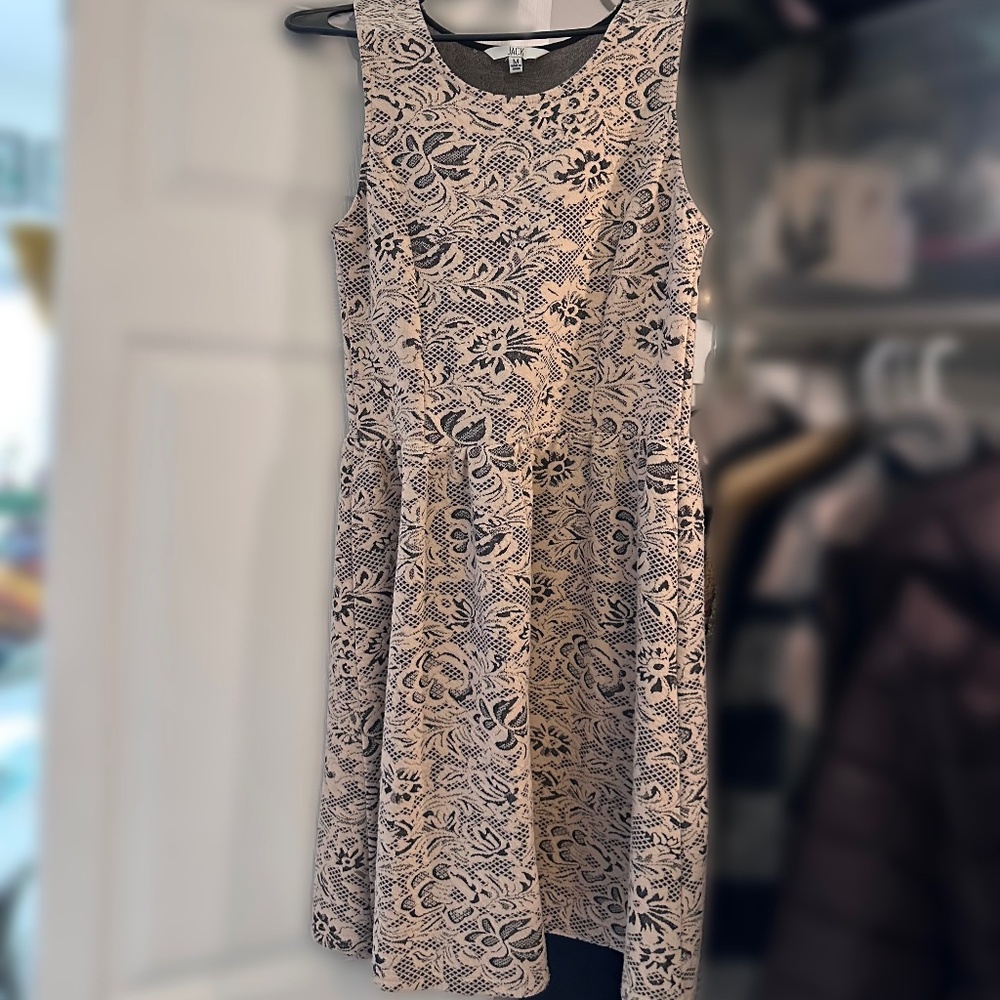 Blush pink dress M
